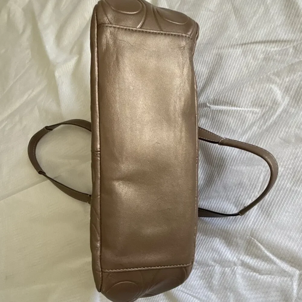 Coach Brown Embossed Logo Tote Bag Zip Closure Gold Hardware Double Handles